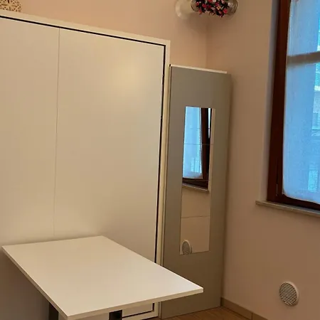Il Glicine Apartment